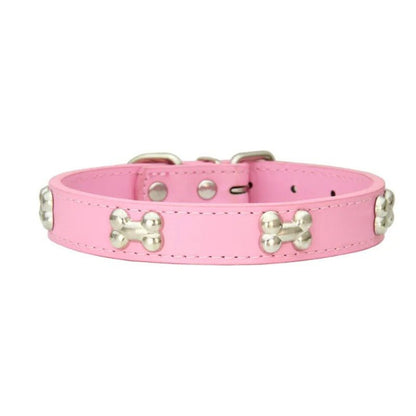 Collier cuir chien rose avec os métal, élégant et solide.