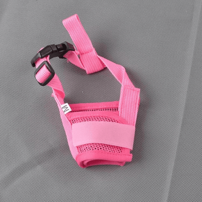 muselière pour chien rose élégante, maille, aéré et souple, confort sécurité.