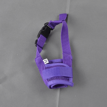 muselière pour chien violette confortable, maille solide et ajustable, confort sécurité.